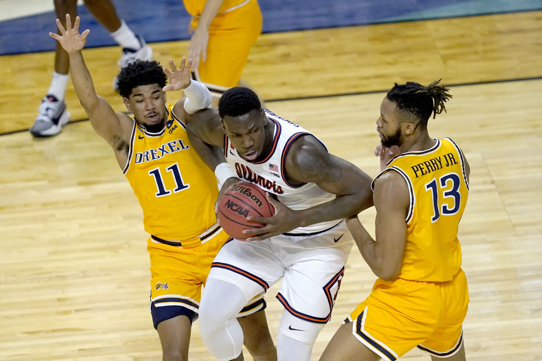 NCAA Drexel Illinois Basketball